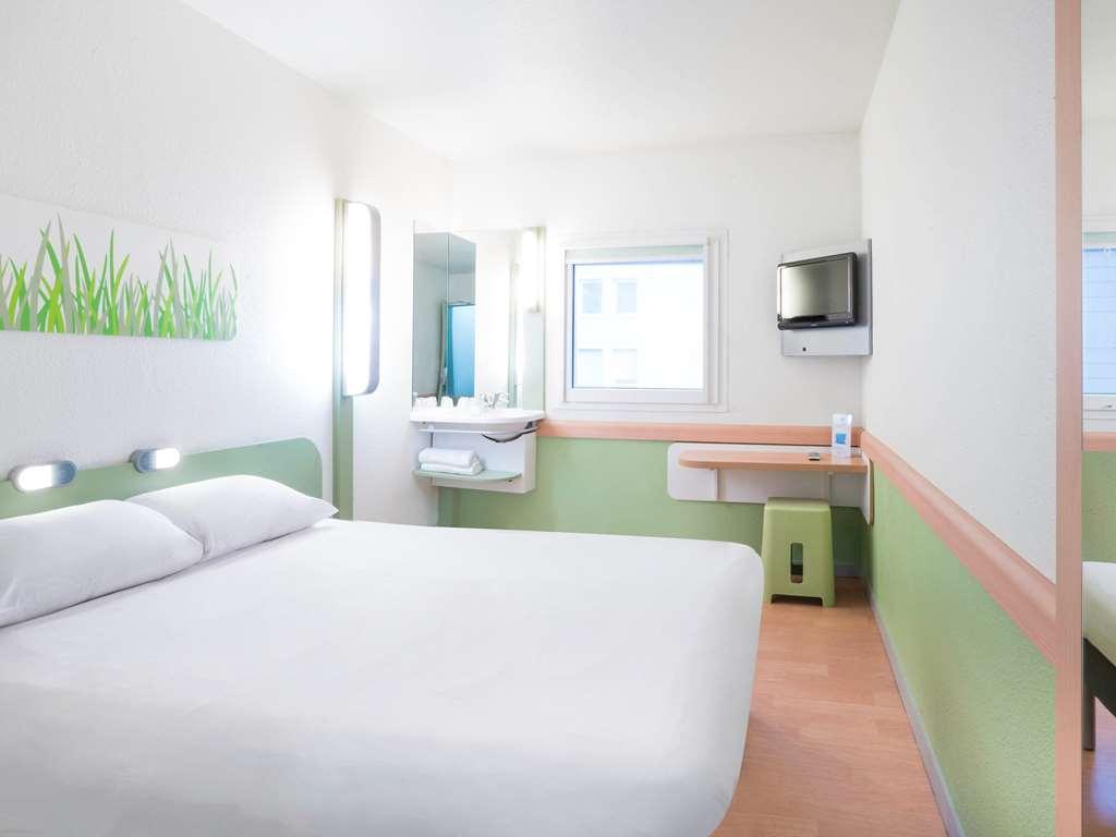 Ibis Budget Paris Porte De Montmartre Hotel Saint-Ouen  Phòng bức ảnh