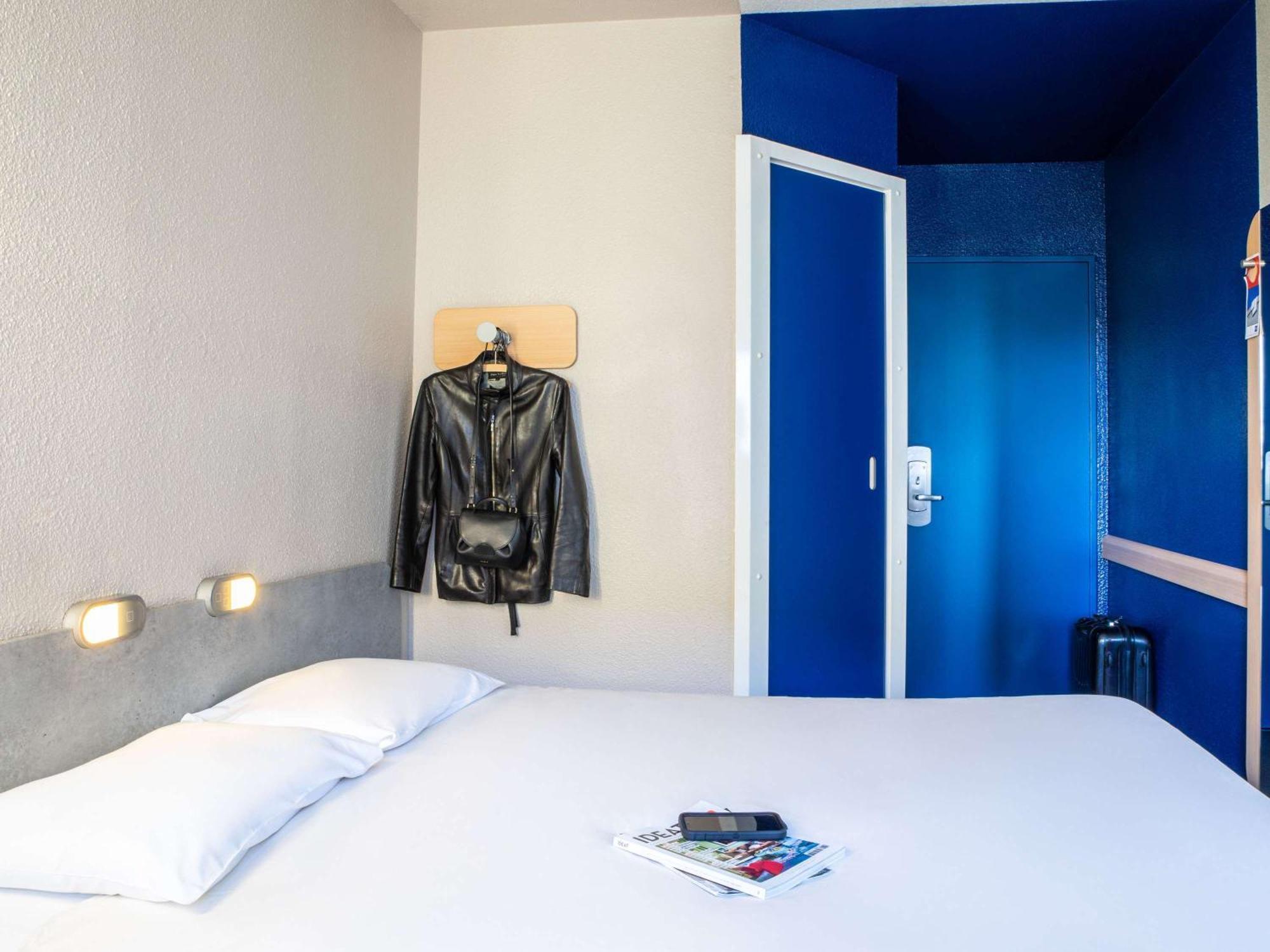 Ibis Budget Paris Porte De Montmartre Hotel Saint-Ouen  Ngoại thất bức ảnh