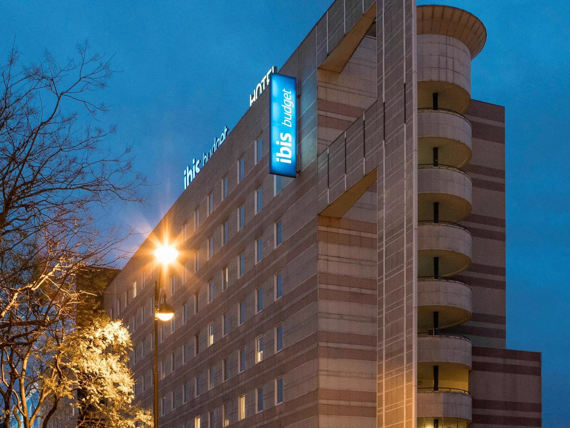 Ibis Budget Paris Porte De Montmartre Hotel Saint-Ouen  Ngoại thất bức ảnh